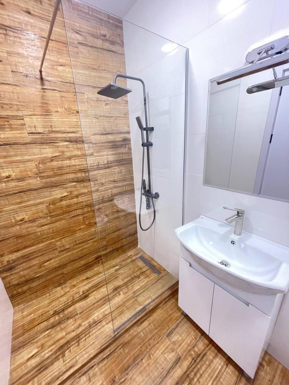 Paradise Solis Апартаменты Батуми