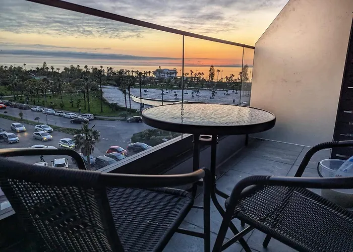 Paradise Apartments Solis Residence